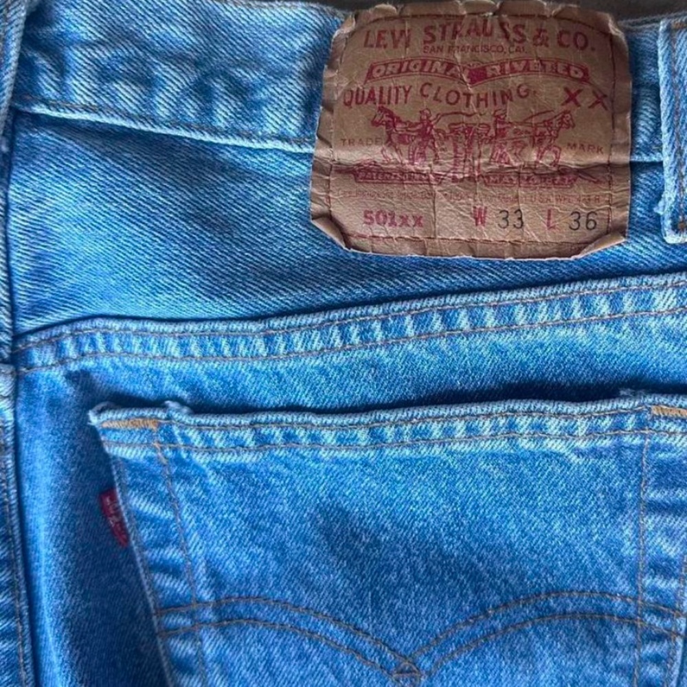 Vintage ‘92 Levi’s 501xx (30x33)